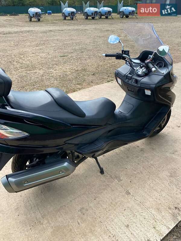 Макси-скутер Suzuki Skywave 250 2007 в Одессе