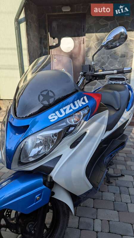 Макси-скутер Suzuki Skywave 250 2008 в Черновцах