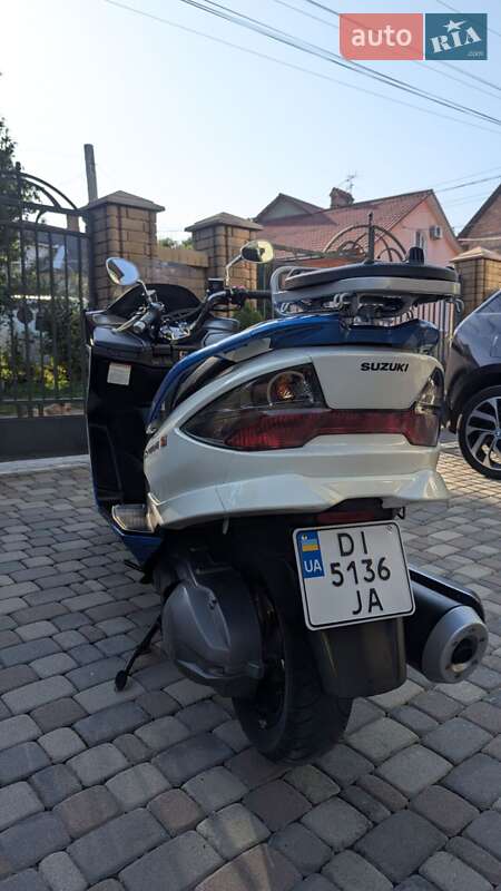 Макси-скутер Suzuki Skywave 250 2008 в Черновцах