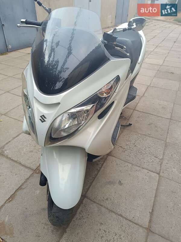 Макси-скутер Suzuki Skywave 250 2007 в Белгороде-Днестровском фото 3 Макси-скутер Suzuki Skywave 250 2007 в Белгороде-Днестровском