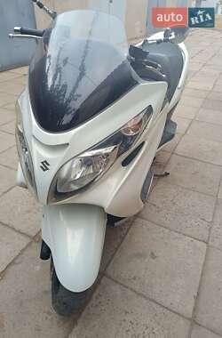 Макси-скутер Suzuki Skywave 250 2007 в 