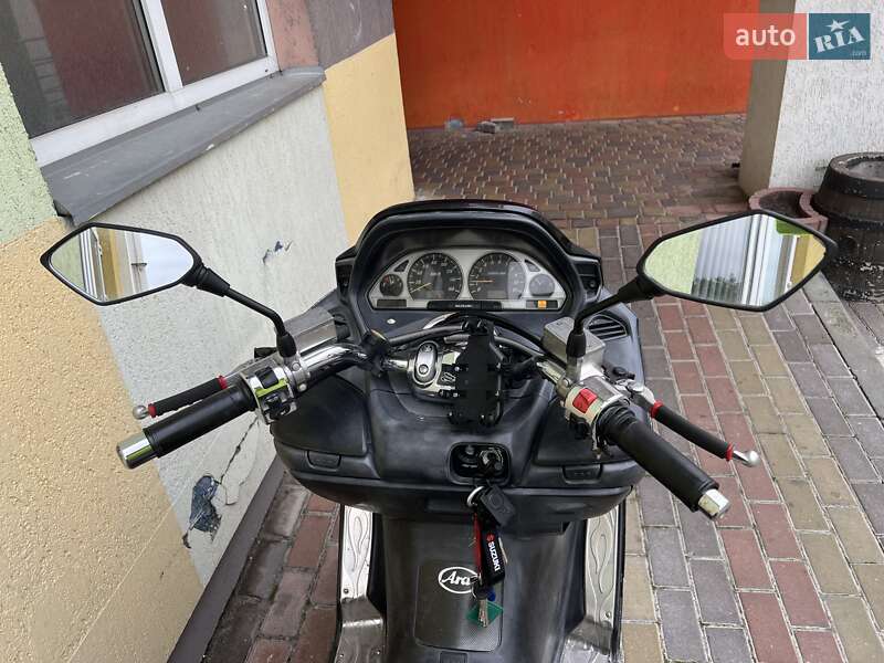 Макси-скутер Suzuki Skywave 250 2007 в Львове фото 6 Макси-скутер Suzuki Skywave 250 2007 в Львове