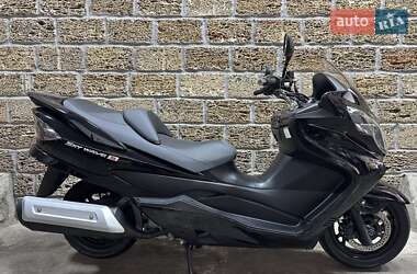 Максі-скутер Suzuki Skywave 250 2009 в Одесі