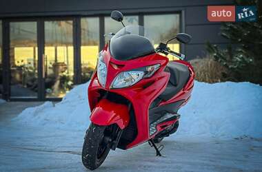 Макси-скутер Suzuki Skywave 250 2007 в Харькове