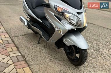 Максі-скутер Suzuki Skywave 250 2007 в Южноукраїнську