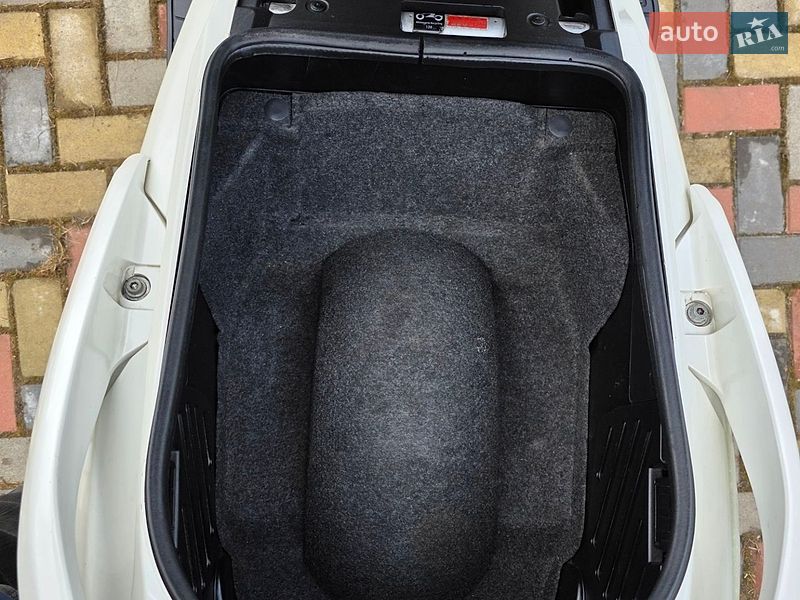 Максі-скутер Suzuki Skywave 250 2007 в Борисполі