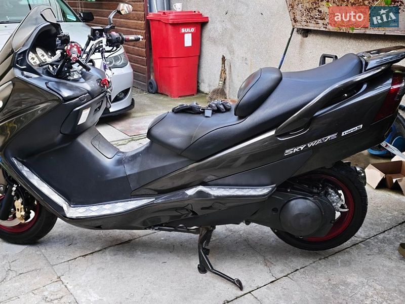 Макси-скутер Suzuki Skywave 250 2007 в Одессе