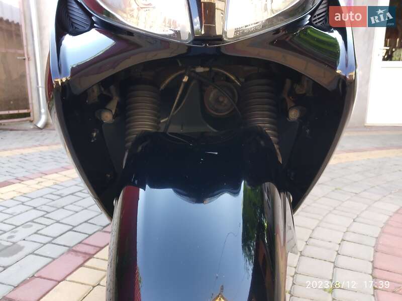 Максі-скутер Suzuki Skywave 400 2007 в Болграді