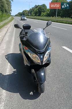 Максі-скутер Suzuki Skywave 400 2014 в Сумах