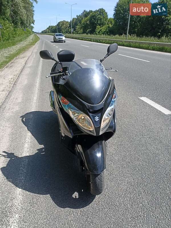 Макси-скутер Suzuki Skywave 400 2014 в Сумах