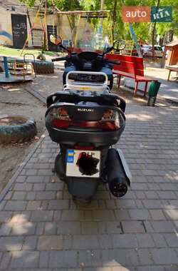 Максі-скутер Suzuki Skywave 400 2013 в 