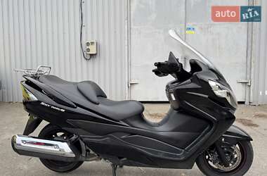 Макси-скутер Suzuki Skywave 400 2015 в Днепре