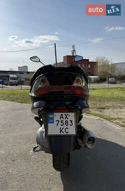Макси-скутер Suzuki Skywave 400 2008 в 