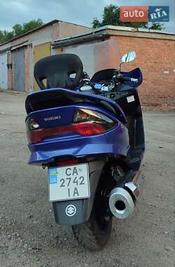 Макси-скутер Suzuki Skywave 400 2008 в 
