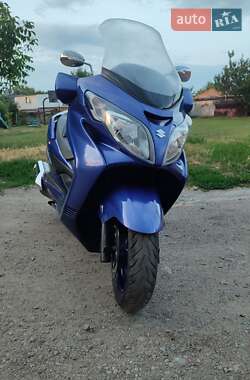 Макси-скутер Suzuki Skywave 400 2008 в 