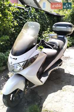 Макси-скутер Suzuki Skywave 400 2005 в Житомире
