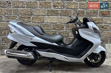 Максі-скутер Suzuki Skywave 400 2016 в Одесі