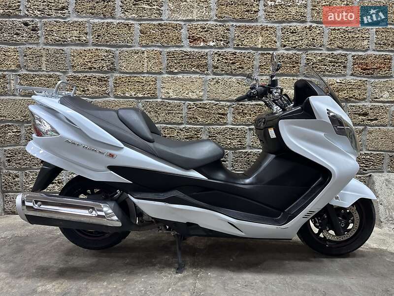 Suzuki Skywave 400 2016