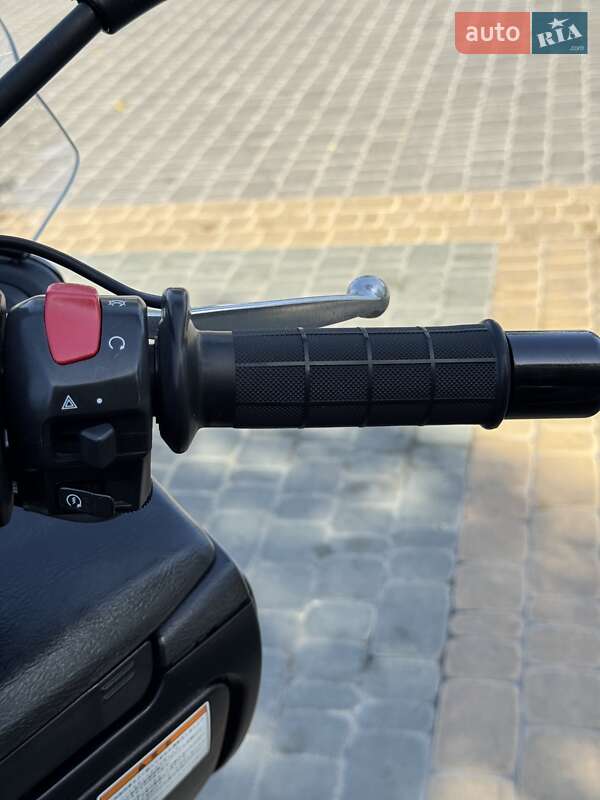 Макси-скутер Suzuki Skywave 400 2015 в Харькове фото 9 Макси-скутер Suzuki Skywave 400 2015 в Харькове