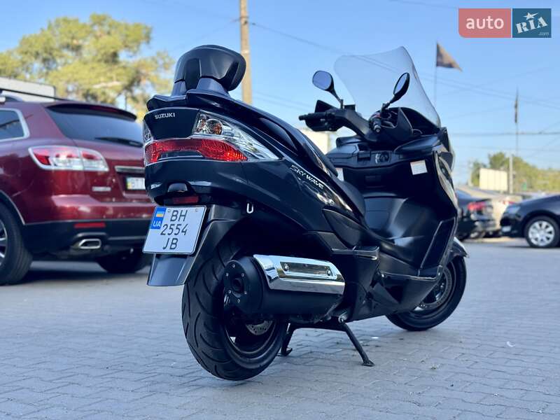 Скутер Suzuki Skywave 400 2012 в Одессе