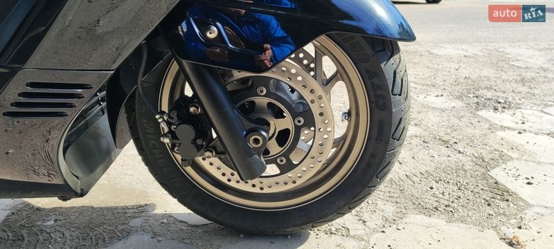 Макси-скутер Suzuki Skywave 400 2013 в Одессе