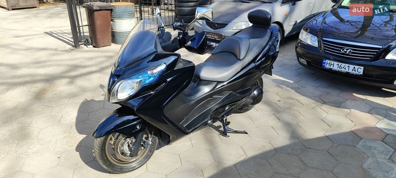 Макси-скутер Suzuki Skywave 400 2013 в Одессе