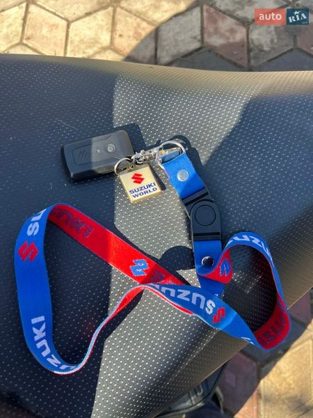 Грузовые мотороллеры, мотоциклы, скутеры, мопеды Suzuki Skywave 400 2009 в Бучаче