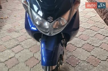 Максі-скутер Suzuki Skywave 400 2005 в Чернівцях