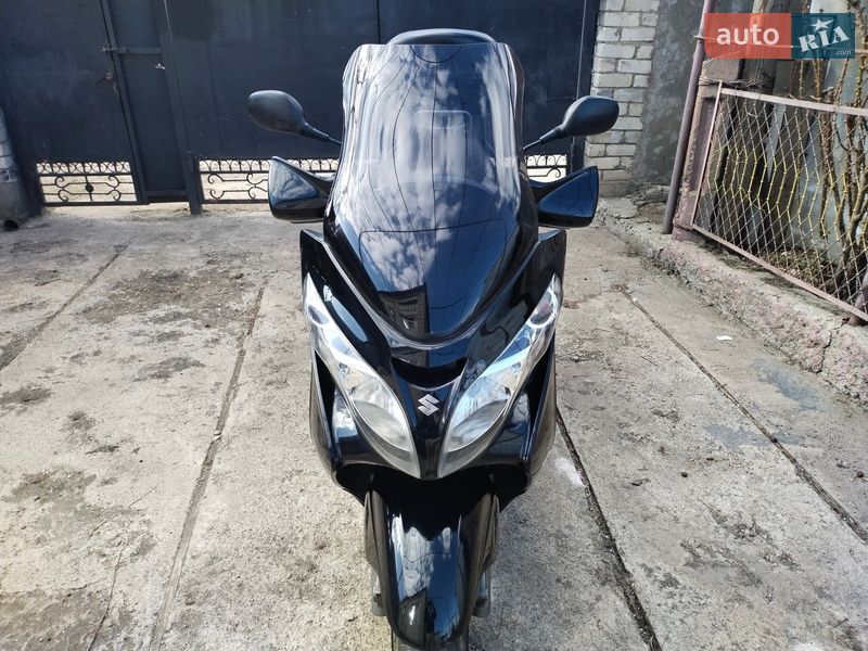 Макси-скутер Suzuki Skywave 400 2008 в Одессе