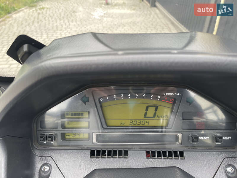 Макси-скутер Suzuki SkyWave 650 2005 в Львове