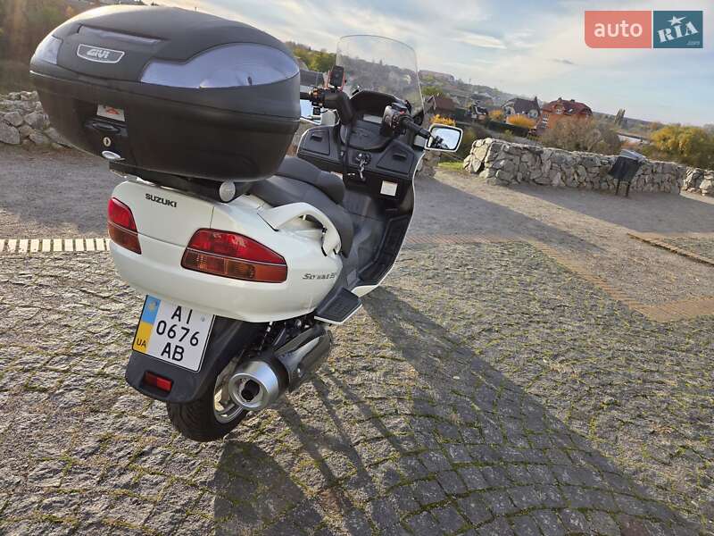 Максі-скутер Suzuki SkyWave 650 2012 в Білій Церкві