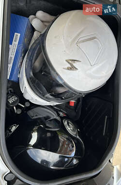 Грузовые мотороллеры, мотоциклы, скутеры, мопеды Suzuki Skywave Type S400 2007 в 