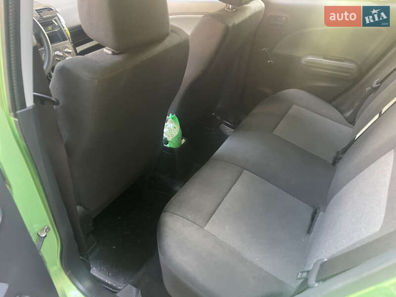 Хэтчбек Suzuki Splash 2010 в Ровно