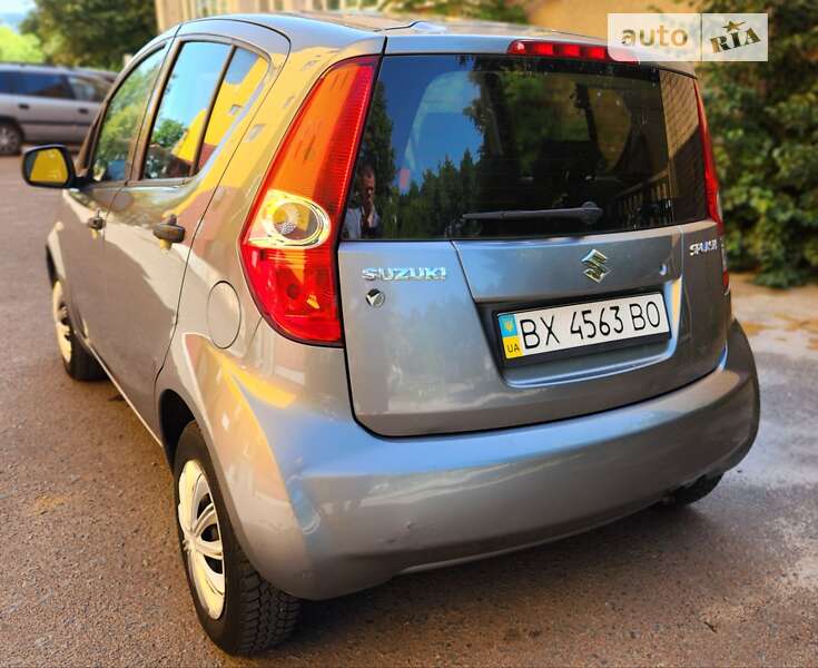 Хетчбек Suzuki Splash 2010 в Нетішині