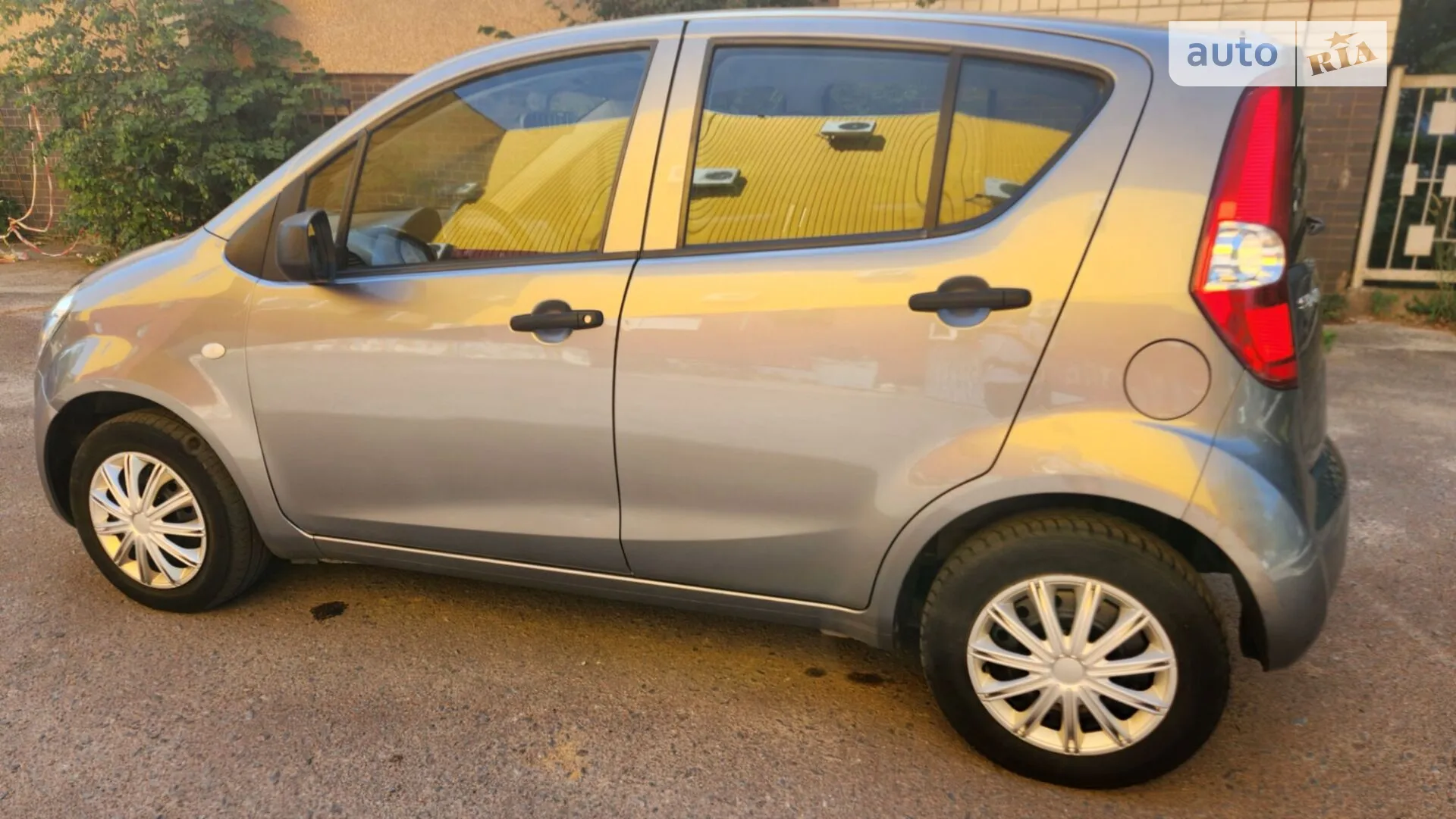 2010 Suzuki Splash - мініатюра 15