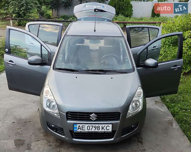 Хетчбек Suzuki Splash 2012 в Новомосковську