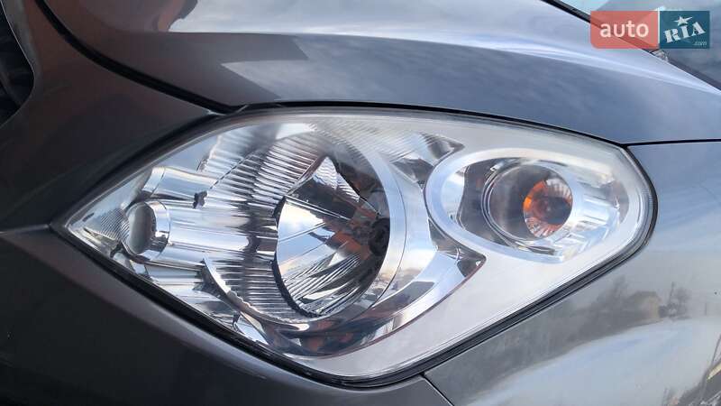 Хетчбек Suzuki Splash 2012 в Броварах
