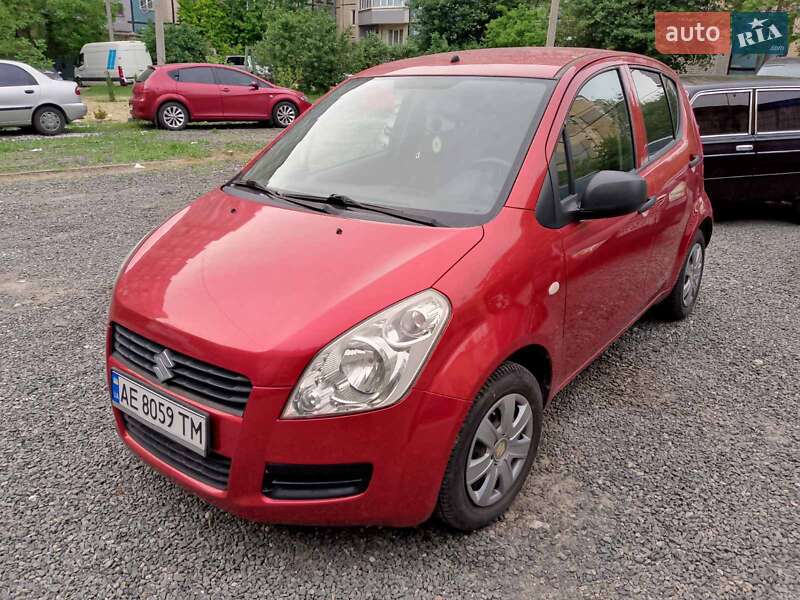 Хэтчбек Suzuki Splash 2009 в 
