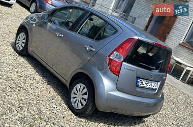 Хетчбек Suzuki Splash 2010 в 