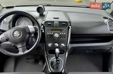 Хэтчбек Suzuki Splash 2012 в 