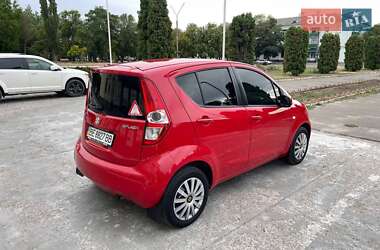 Хэтчбек Suzuki Splash 2012 в 