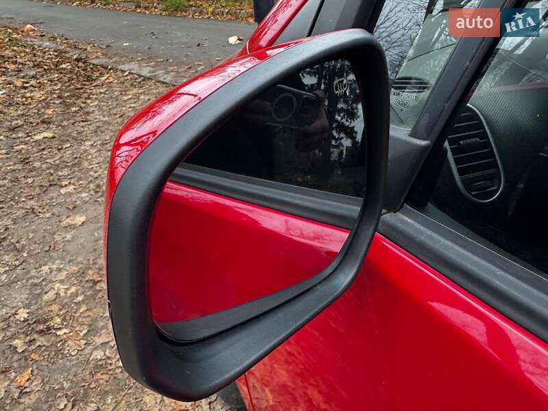 Хэтчбек Suzuki Splash 2009 в Киеве фото 27 Хэтчбек Suzuki Splash 2009 в Киеве