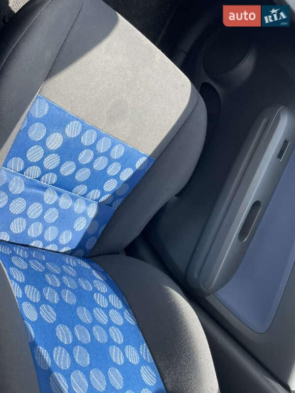 Хетчбек Suzuki Splash 2008 в Радехові