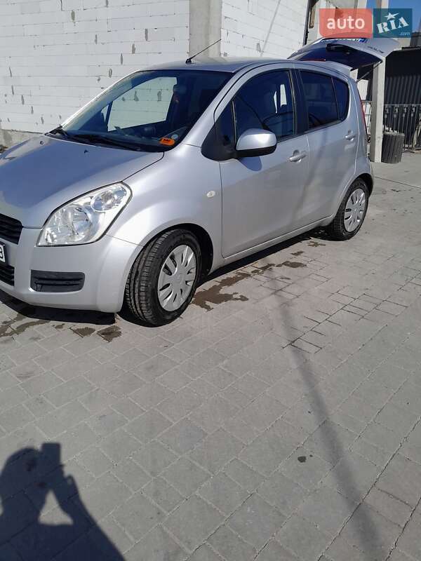 Хэтчбек Suzuki Splash 2009 в Львове