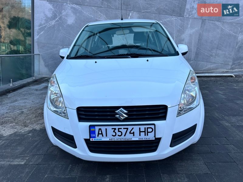 Хэтчбек Suzuki Splash 2011 в Киеве