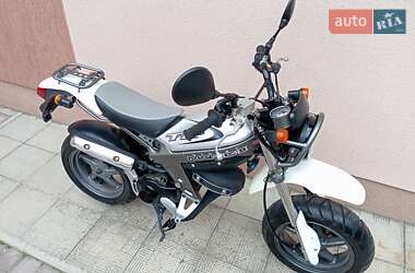 Пітбайк Suzuki Street Magic 50 2010 в 