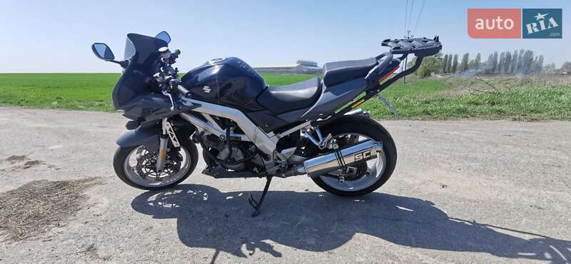 Suzuki SV 1000S 2004