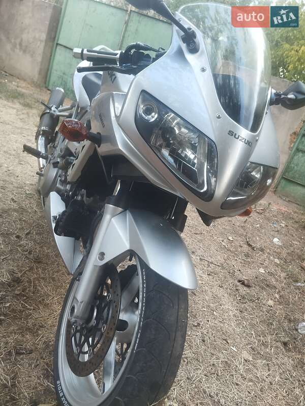 Мотоцикл Спорт-туризм Suzuki SV 1000S 2006 в Миколаєві фото 6 Мотоцикл Спорт-туризм Suzuki SV 1000S 2006 в Миколаєві