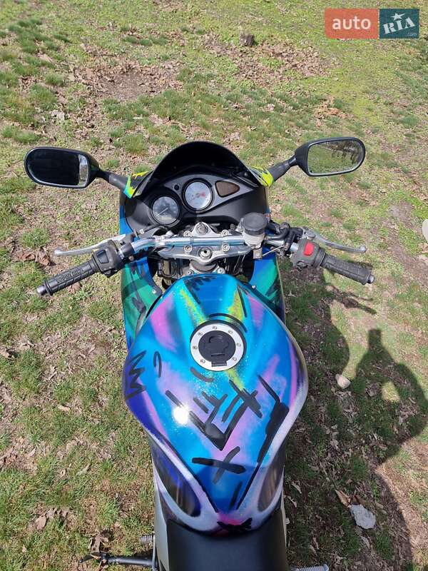Спортбайк Suzuki SV 400S 1998 в Дніпрі