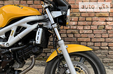 Мотоцикл Без обтекателей (Naked bike) Suzuki SV 650 2000 в 